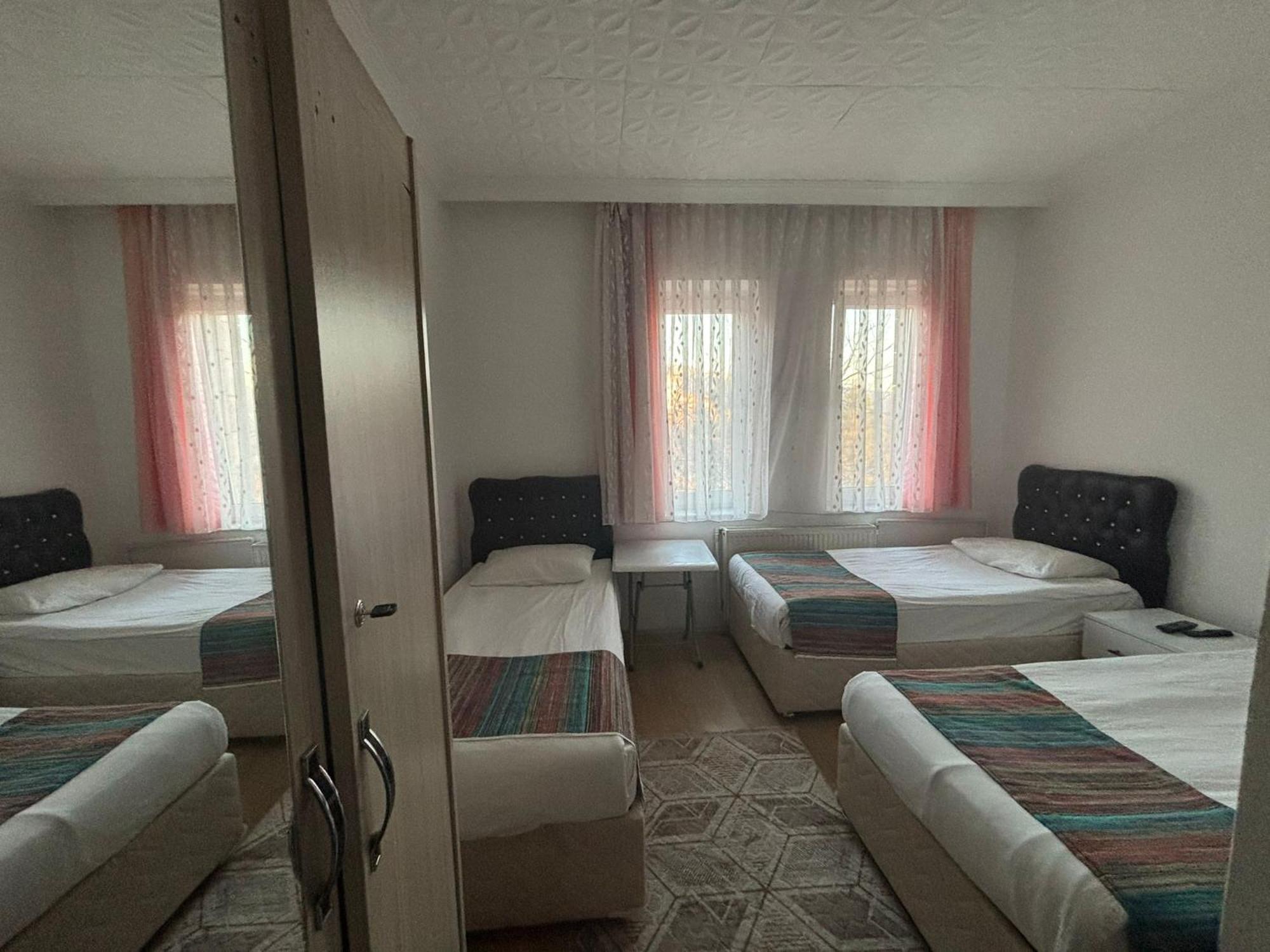 Kapadokya Rezidans Two Bed and Breakfast Nevşehir Buitenkant foto